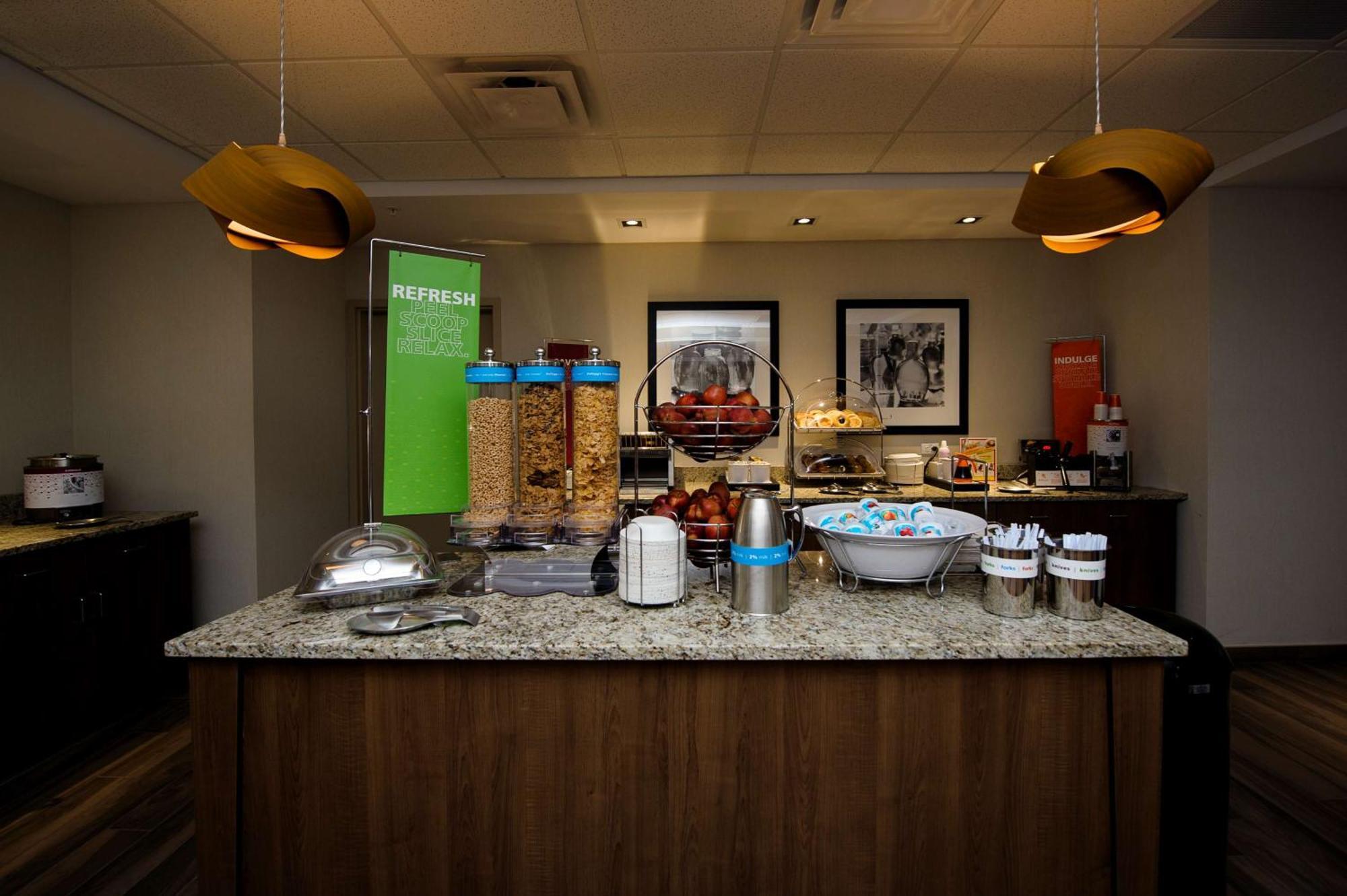 Hampton Inn & Suites Truro, Ns Bagian luar foto